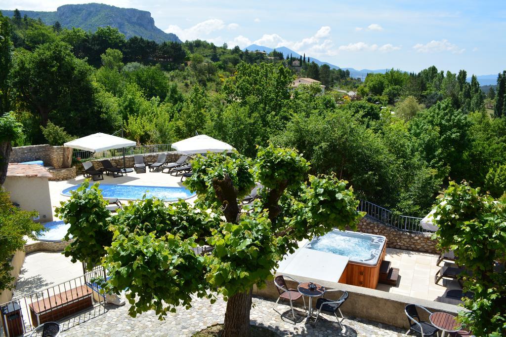 Hotel Le Colombier Moustiers-Sainte-Marie Dış mekan fotoğraf