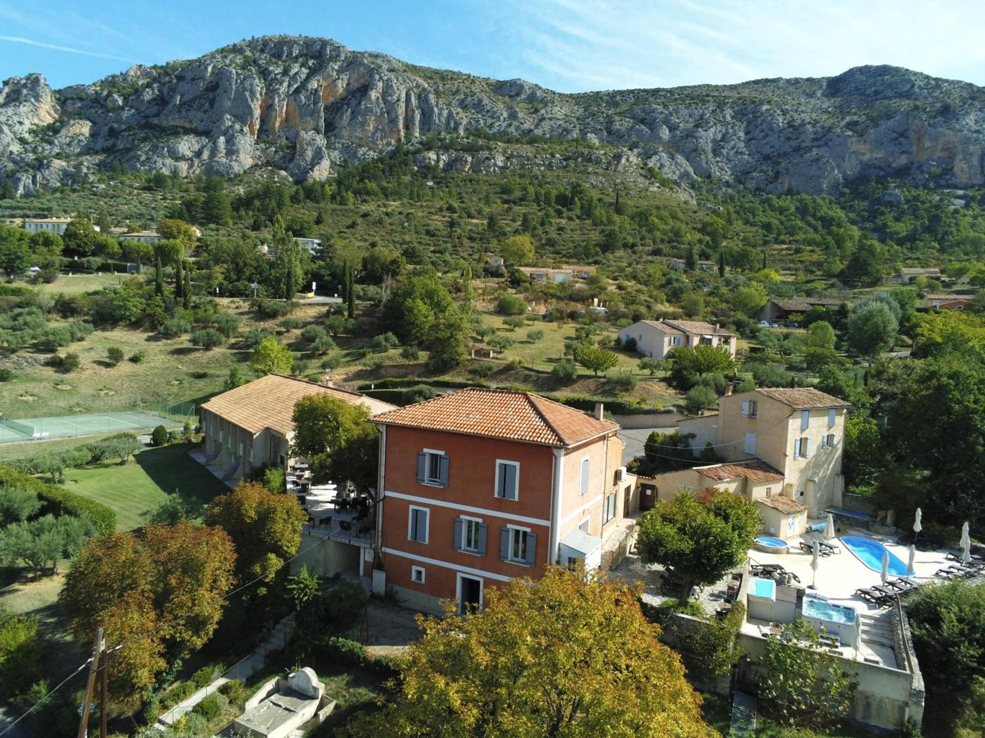 Hotel Le Colombier Moustiers-Sainte-Marie Dış mekan fotoğraf