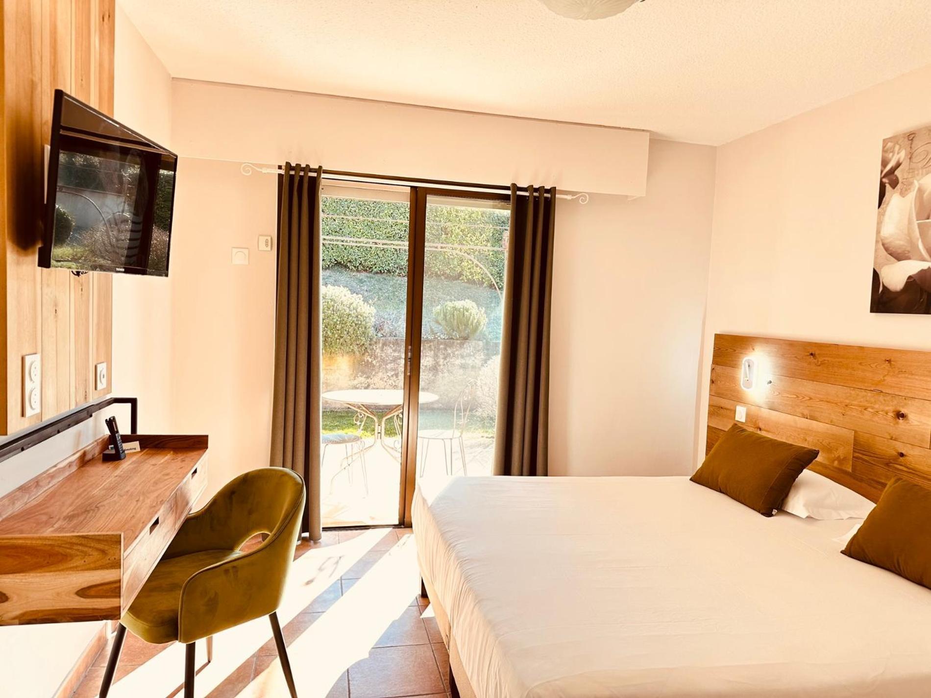 Hotel Le Colombier Moustiers-Sainte-Marie Dış mekan fotoğraf